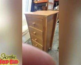 5 Drawer Narrow Dresser