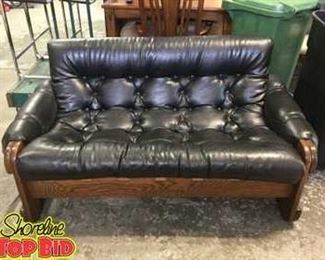 Mid Century tufted love seat, great condition