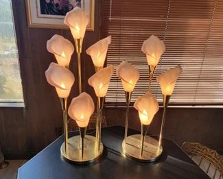 Amazing 5 lamp and 4 lamp calla lily lamps!