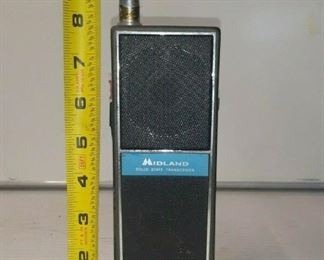 https://www.ebay.com/itm/114940657442	LP8020 : Midland Solid State Transceiver Model 13-723 JAPAN made 1972 NOT TESTED	BIN
