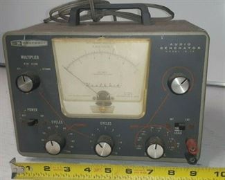 https://www.ebay.com/itm/114940656820	LP8023 : Heathkit Audio Generator Model IG-72 NOT TESTED	BIN
