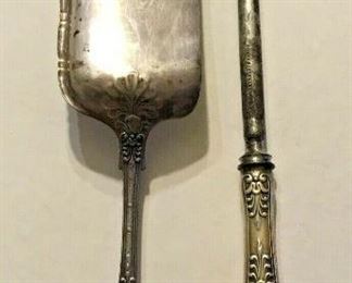 "https://www.ebay.com/itm/124835396052	"	ME1007 STERLING SILVER TIFFANY & CO CRUMB KNIFE & KNIFE SHARPENER	BIN
