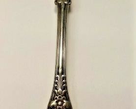 "https://www.ebay.com/itm/124835396056	"	ME1018 STERLING SILVER TIFFANY ENGLISH KING PATTERN LARGE SPOON 4	BIN
