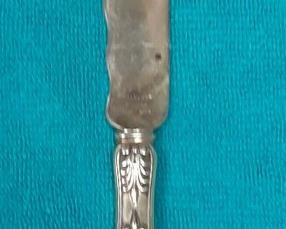 https://www.ebay.com/itm/114855437582	ME3000 USED TIFFANY & CO. STERLING SILVER FISH KNIFE ENGLISH KING PATTERN	Offer
