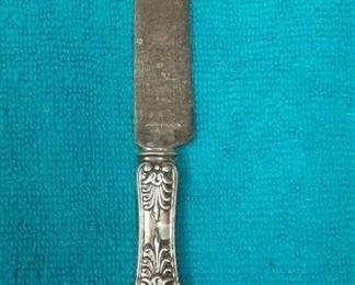 https://www.ebay.com/itm/124776509882	ME3006 USED TIFFANY & CO. STERLING SILVER FISH KNIFE ENGLISH KING PATTERN	Offer
