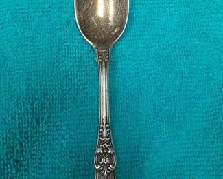 https://www.ebay.com/itm/124815126924	ME3026 USED TIFFANY & CO. STERLING SILVER TEA SPOON ENGLISH KING PATTERN	Offer
