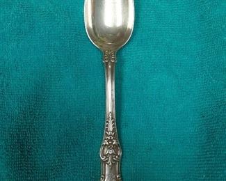 https://www.ebay.com/itm/114895586480	ME3052 USED TIFFANY & CO. 7 INCH STERLING SILVER TABLE SPOON KING PATTERN	Offer
