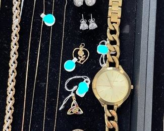 Cased Items, Jewelry