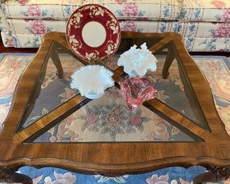 Fenton glass and art glass pieces