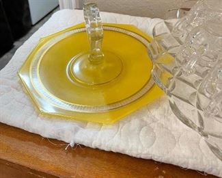 Vintage glass cake plate
