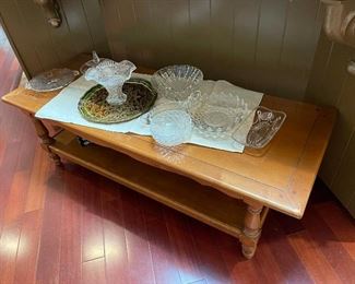 Vintage hard rock maple coffee table, lots of vintage glass