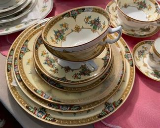 A close look at the Minton Eloise china