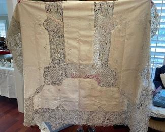 We have the most beautiful vintage linens ever!!