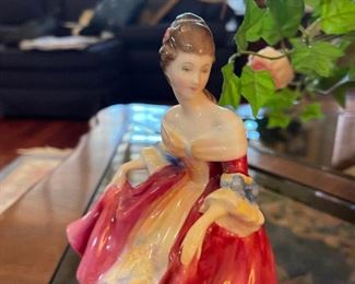 Royal Doulton Southern Belle HN2229