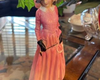 Royal Doulton "Maureen" HN1770