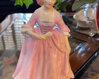 Royal Doulton "A Hostess of Williamsburg" HN2209