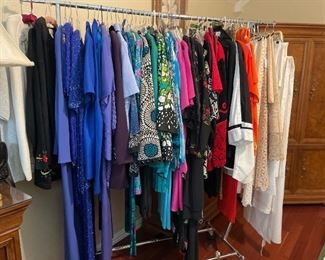 More vintage ladies clothing and also vintage table linens