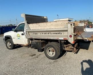 Chevy Silverado 3500 Dump Truck 4x4 2006