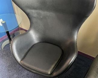 Black Egg chair. Arne Jacobsen designer replica