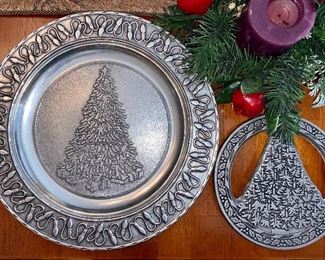 Wilton pewter Christmas platter and trivet.