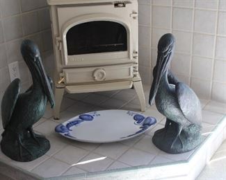 Pair James Seibert bronze pelicans