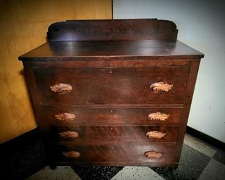 Antique Chest #18