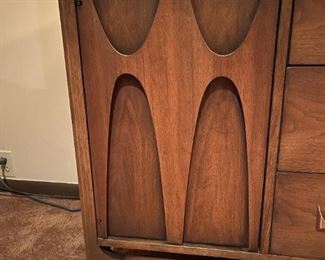 Broyhill BRASILIA MCM Sideboard Buffet Credenza