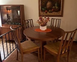 Mid-Century Broyhill BRASILIA Round Walnut Pedestal Dining Table and Chair Set
