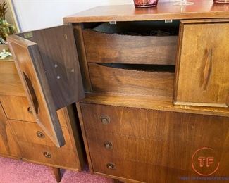 Albert Parvin For American Of Martinsville Mid Century Diamond Highboy Dresser