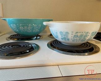 Vintage Pyrex