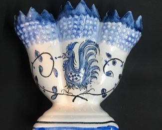 Delft 3-finger Vase