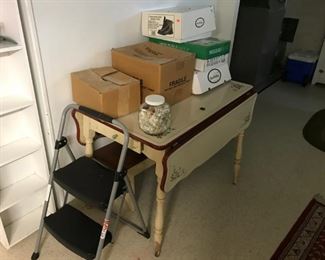 Vintage Kitchen Table