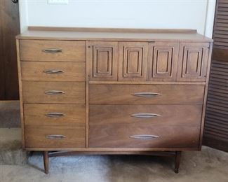 Mid Century Broyhill Gentleman's Chest in Walnut
