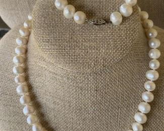 Freshwater Pearl & Sterling Silver Necklace and Bracelet Set