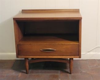 Mid Century Broyhill Nightstand in Walnut