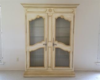 Italian Rococo Lighted China/Display Cabinet