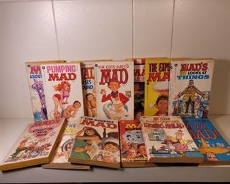 (13) Vintage MAD Comic Book