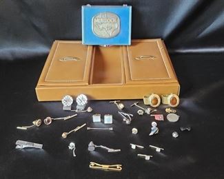 Men's Valet, Mother of Pearl Cufflinks, Tie Tacks,