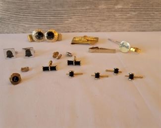 Gentleman's Lot: Cuffs Links, Tie Clips, & More