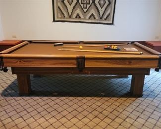 Valley Pool Table with Billiard Accessories