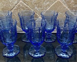 (7) Juliska Glassware Colette Delft Blue Water
(7) Water Goblets standing 6.5in each
Discontinued Pattern, 2013 - 2018