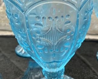 (7) Fitz & Floyd Trestle in Aqua Water Goblets             Active Pattern is still being manufactured
Each Goblet Stands 6in Tall