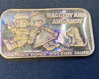 1 Troy ounce Raggedy Ann & Andy .999 Fine Silver
Bar dipped in 24k Gold