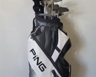 BJ Thomas set of Ping Zing Golf Clubs with
Taylor Made drivers and a Ping G15 driver. A nice Ping golf bag with Titleist 54 degree lob wedge and Cleveland 58 degree lob wedge. BJ'S personal Set