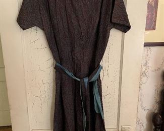 Large Selection of Antique & Vintage Clothing