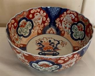 Large Antique Japanese Imari Bowl 