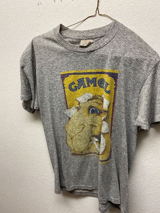 1980s Camel t-shirt in heather gray