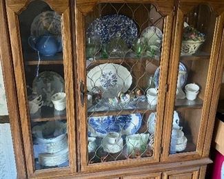 China cabinet, misc China and decorative dishes