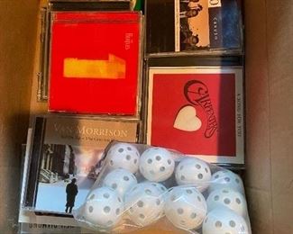 Wiffle balls, CDs