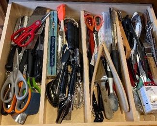 so many utensils - this is one of 4 drawers!